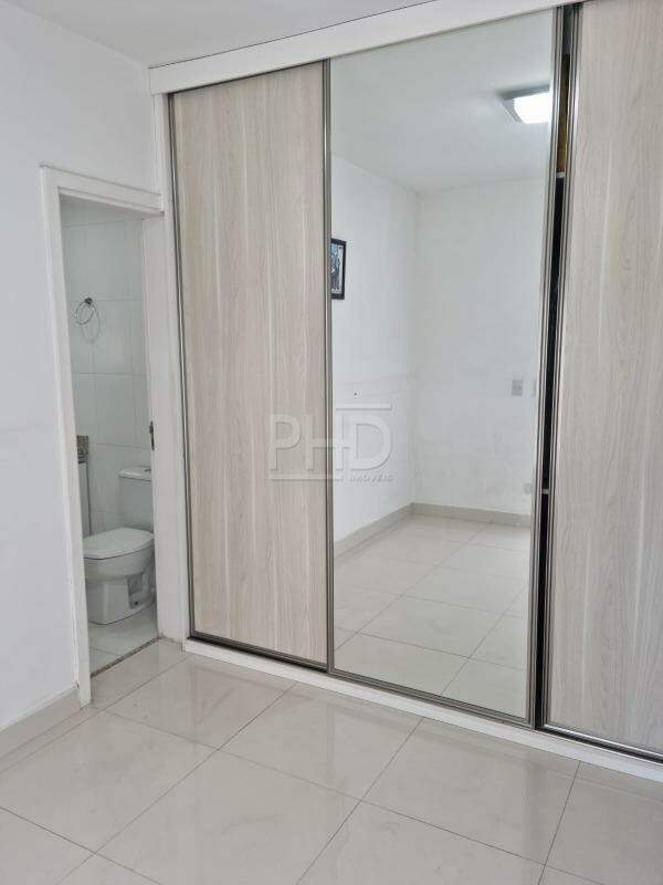 Apartamento à venda com 3 quartos, 149m² - Foto 11