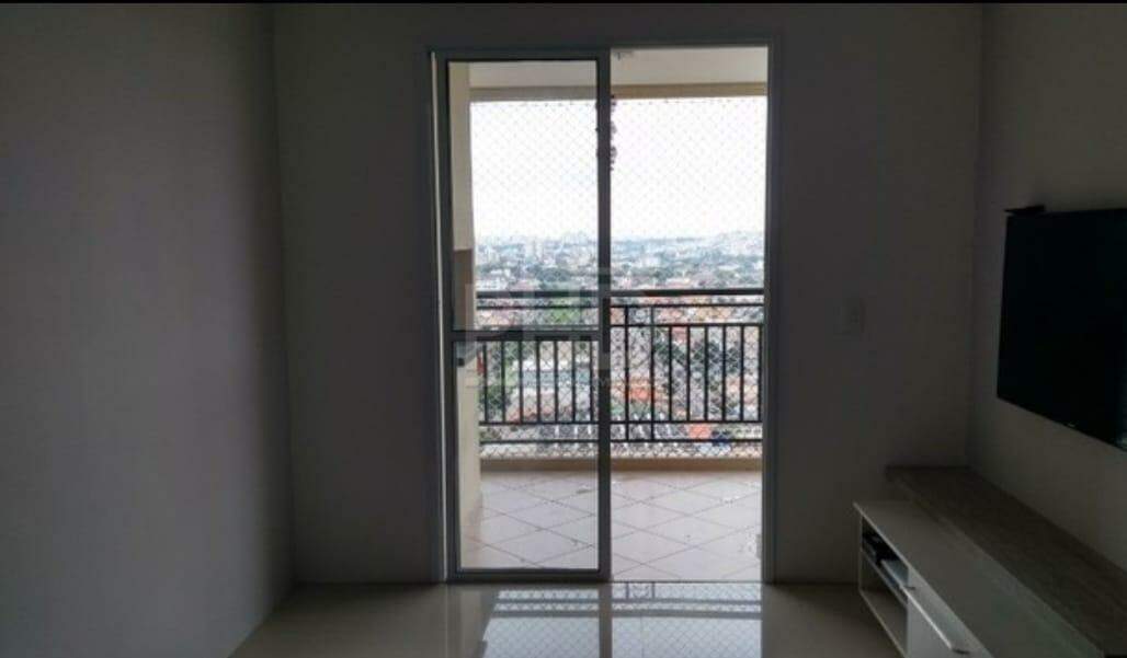 Apartamento à venda com 3 quartos, 70m² - Foto 3