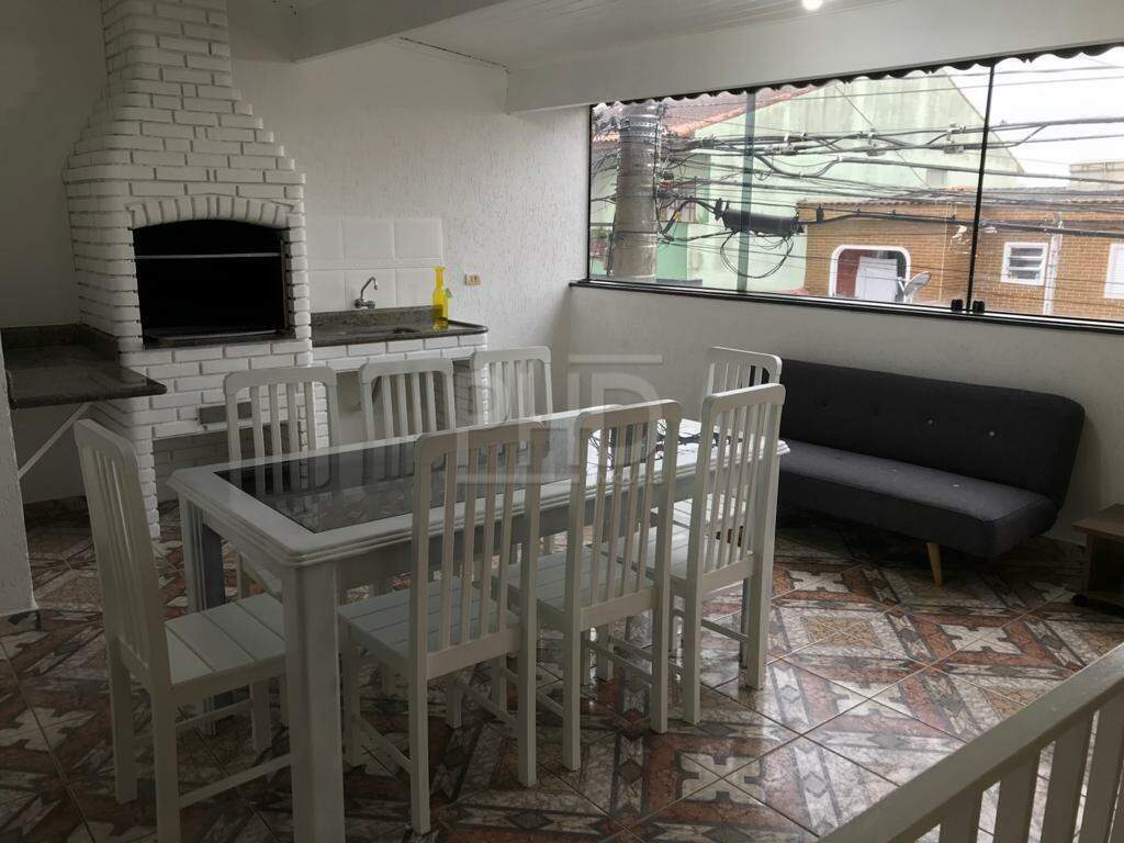 Sobrado à venda com 3 quartos, 200m² - Foto 4