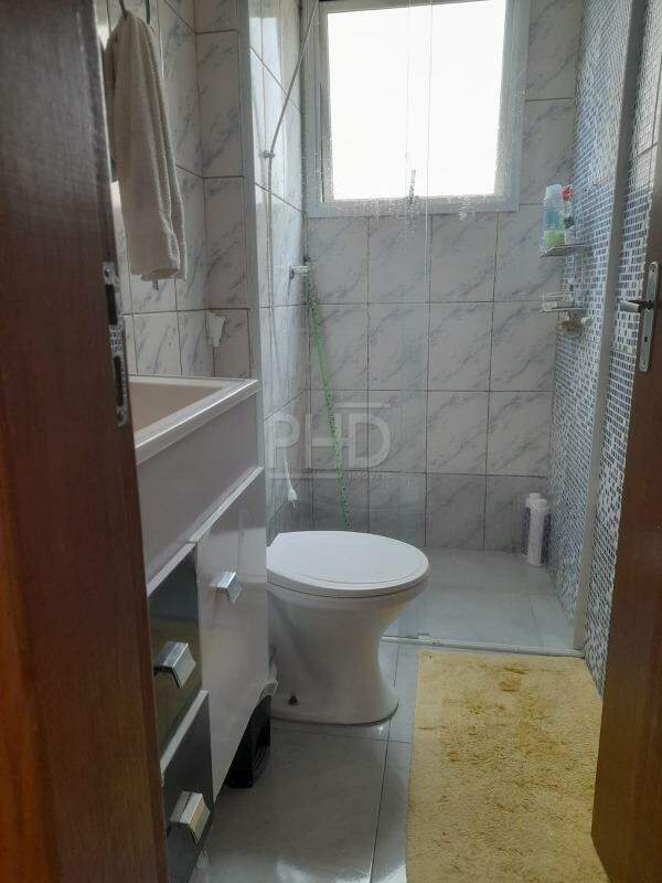 Apartamento à venda com 2 quartos, 70m² - Foto 11