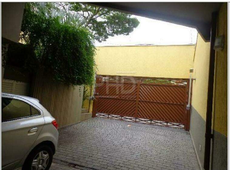 Sobrado à venda com 4 quartos, 388m² - Foto 29