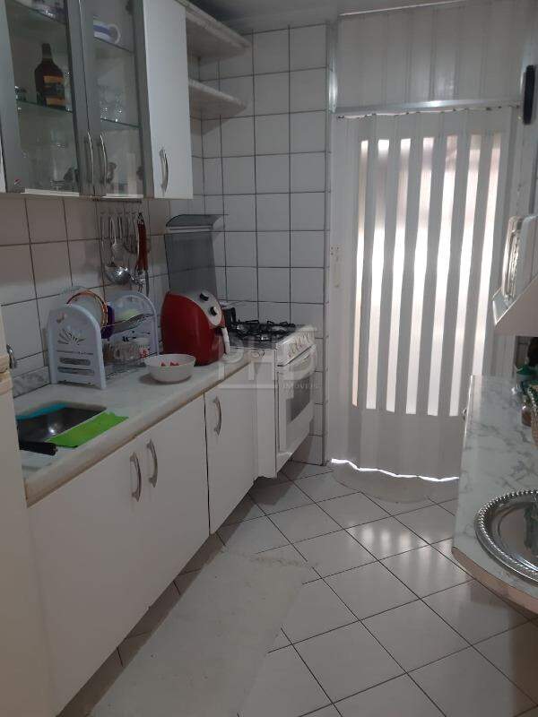 Apartamento à venda com 3 quartos, 72m² - Foto 11