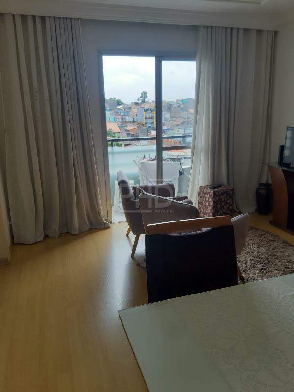 Apartamento à venda com 3 quartos, 72m² - Foto 1