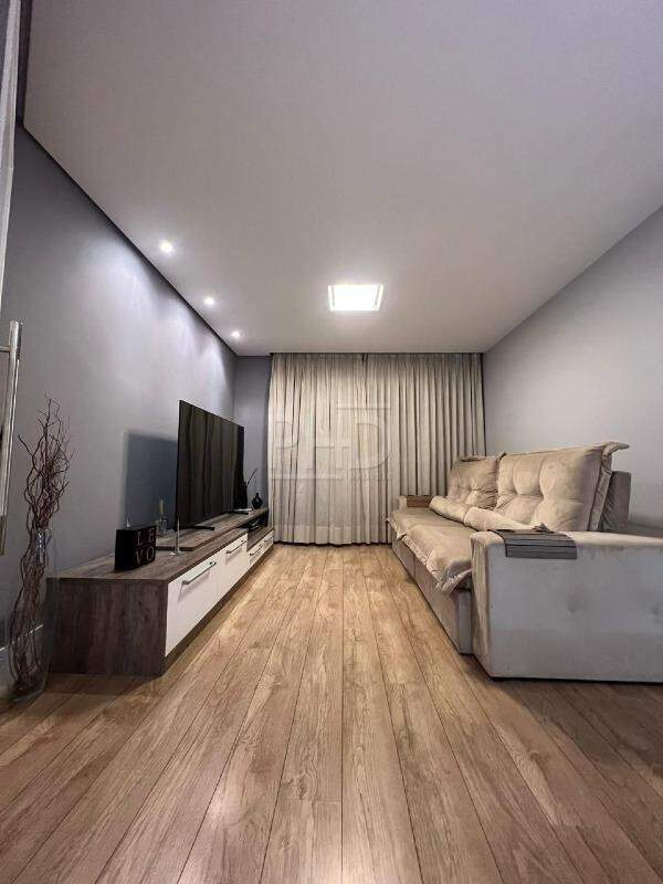 Apartamento à venda com 3 quartos, 104m² - Foto 1