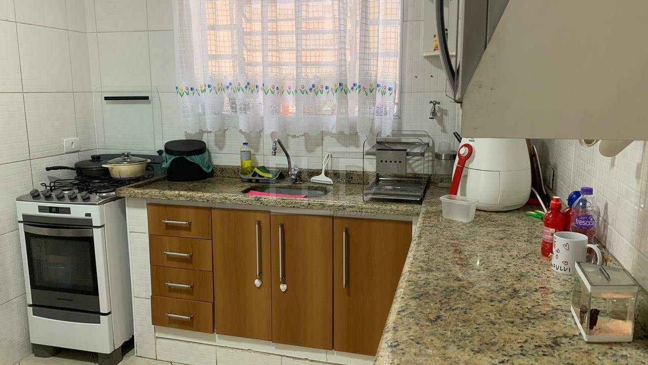 Sobrado à venda com 3 quartos, 200m² - Foto 8