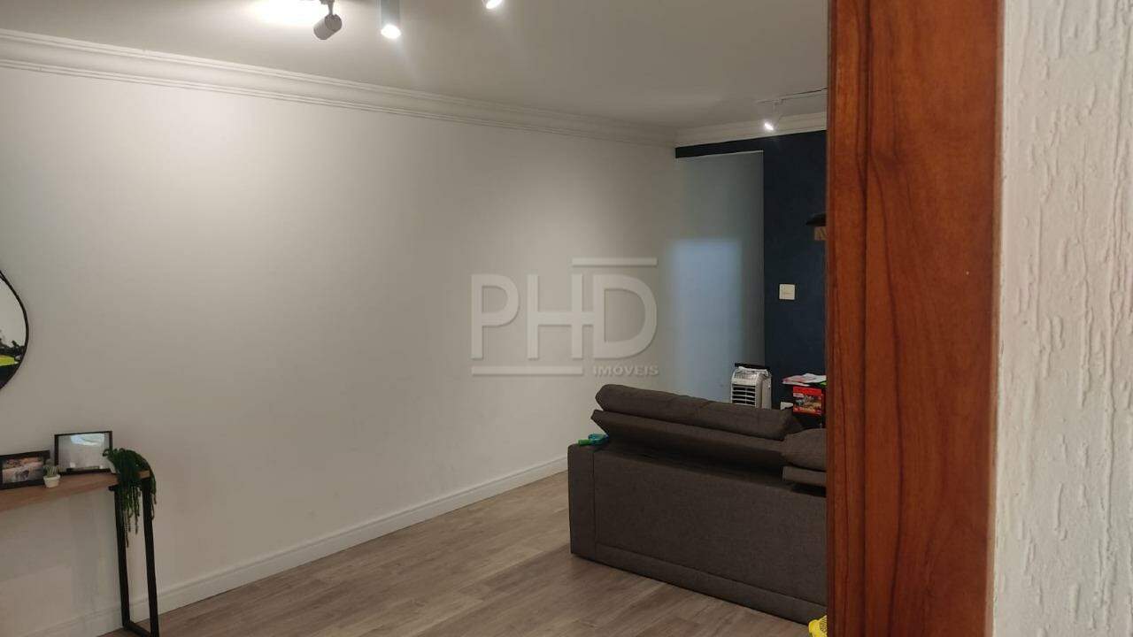 Sobrado à venda com 3 quartos, 200m² - Foto 5