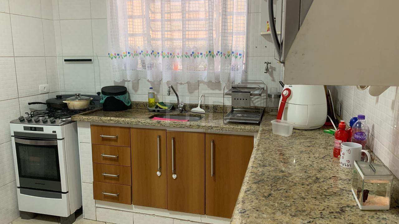 Sobrado à venda com 3 quartos, 200m² - Foto 7