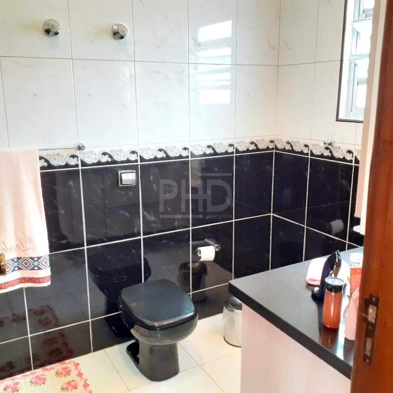 Sobrado à venda com 3 quartos, 200m² - Foto 19