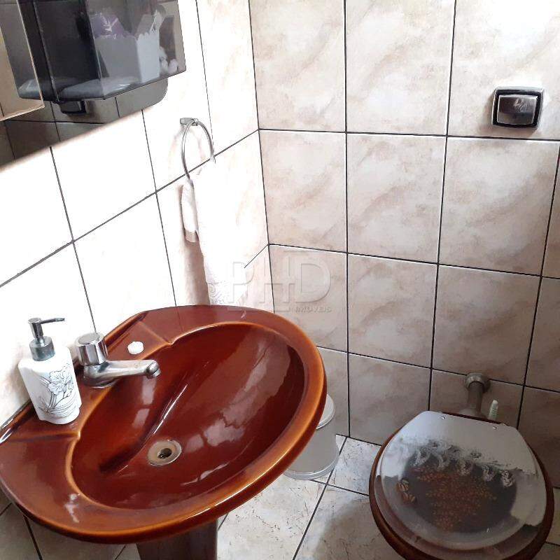 Sobrado à venda com 3 quartos, 200m² - Foto 22