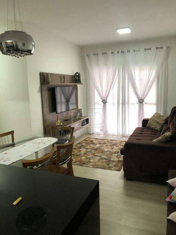 Apartamento à venda com 3 quartos, 94m² - Foto 4