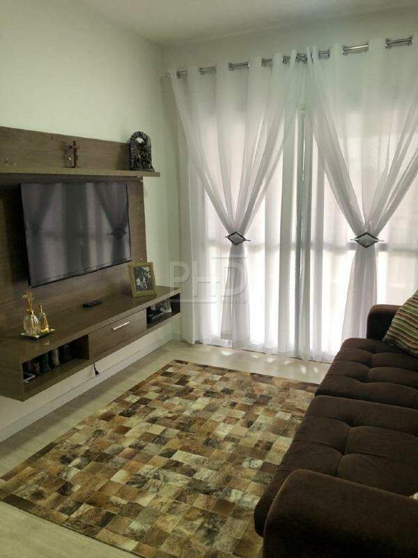 Apartamento à venda com 3 quartos, 94m² - Foto 1