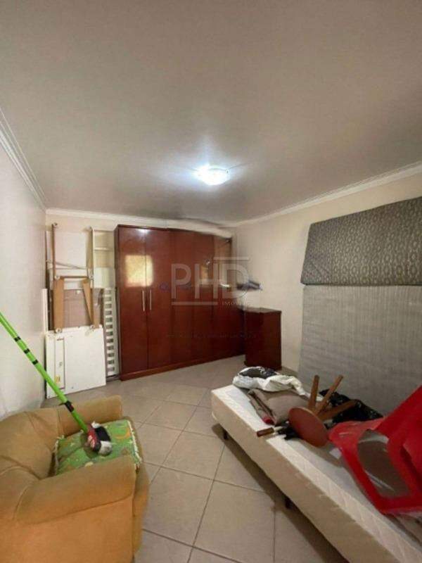 Casa à venda com 4 quartos, 297m² - Foto 14