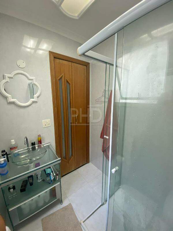 Apartamento à venda com 3 quartos, 180m² - Foto 26