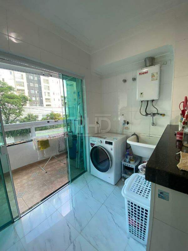 Apartamento à venda com 3 quartos, 180m² - Foto 28