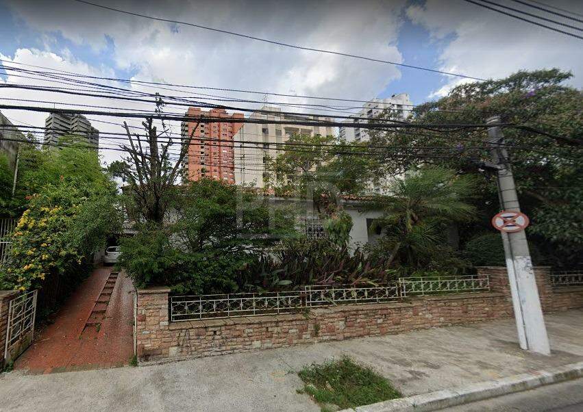 Casa para alugar com 3 quartos, 394m² - Foto 28