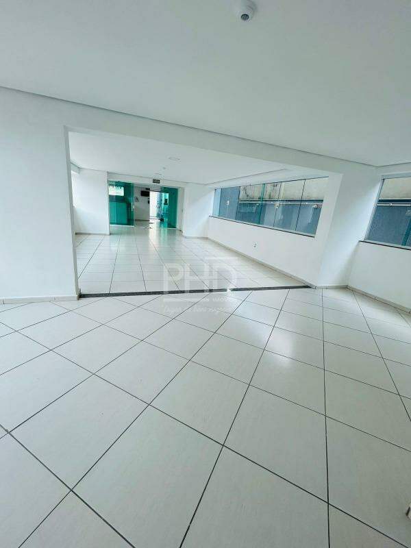 Apartamento à venda com 2 quartos, 56m² - Foto 18