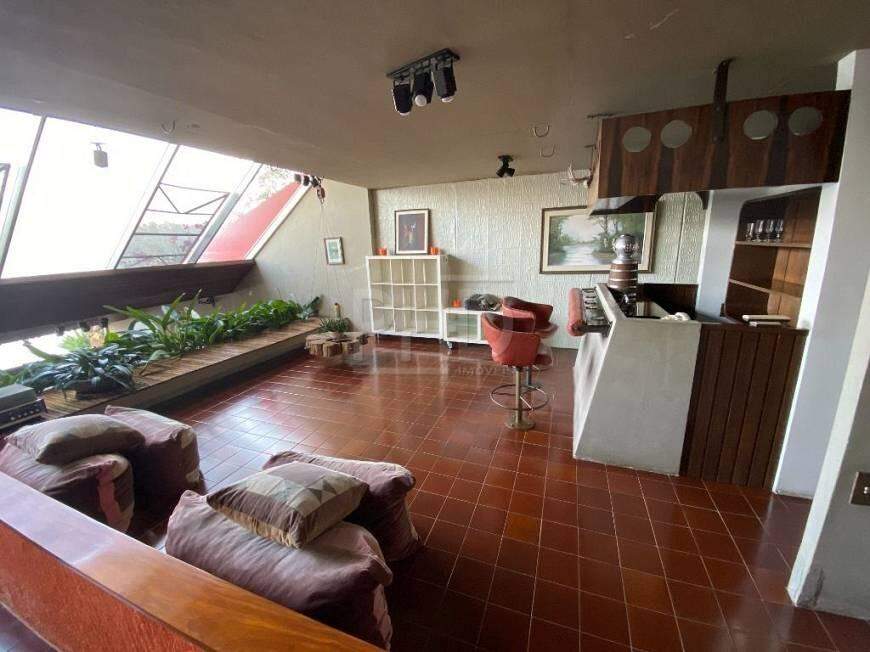 Casa à venda com 5 quartos, 680m² - Foto 6