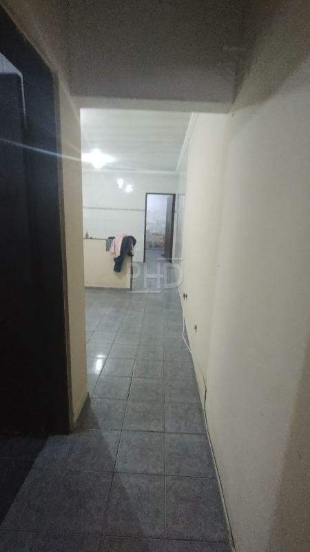 Sobrado à venda com 3 quartos, 253m² - Foto 4