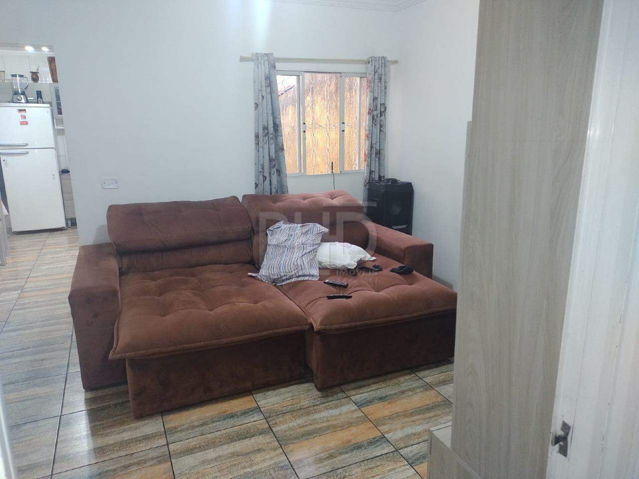 Sobrado à venda com 3 quartos, 200m² - Foto 1