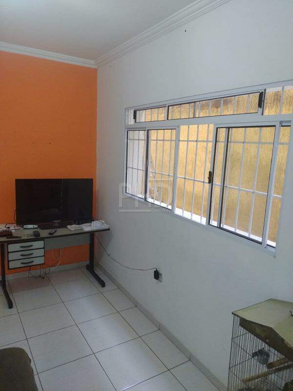 Sobrado à venda com 3 quartos, 200m² - Foto 9