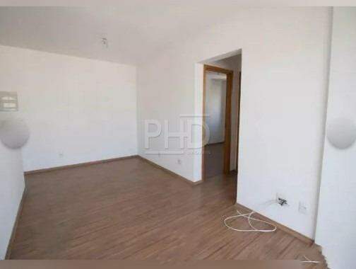 Apartamento à venda com 2 quartos, 50m² - Foto 2