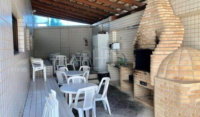 Apartamento à venda com 3 quartos, 83m² - Foto 13