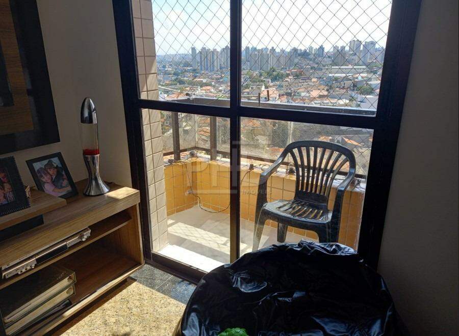 Apartamento à venda com 3 quartos, 83m² - Foto 3