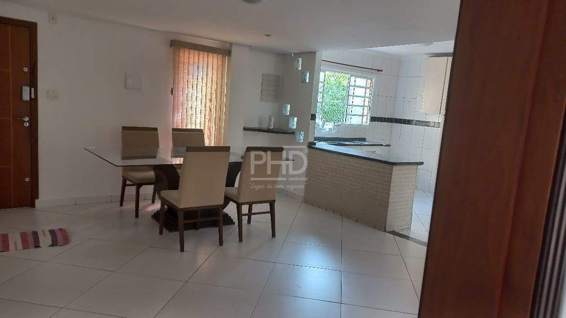 Apartamento à venda com 3 quartos, 120m² - Foto 1