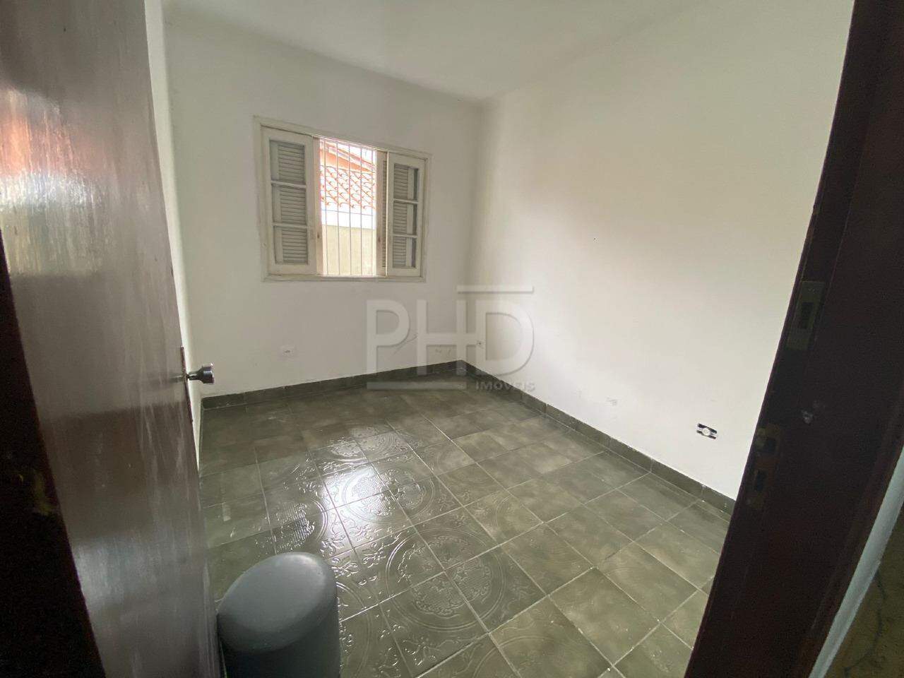 Casa à venda com 3 quartos, 220m² - Foto 12