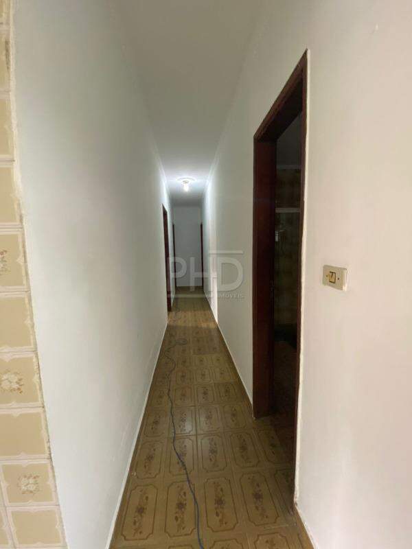 Casa à venda com 3 quartos, 220m² - Foto 15