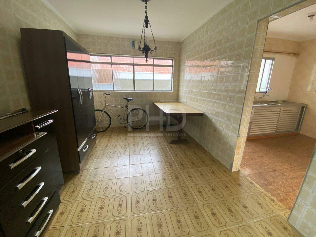 Casa à venda com 3 quartos, 220m² - Foto 26