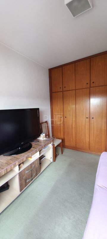 Apartamento à venda com 3 quartos, 113m² - Foto 17