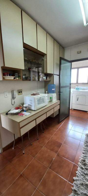 Apartamento à venda com 3 quartos, 113m² - Foto 12