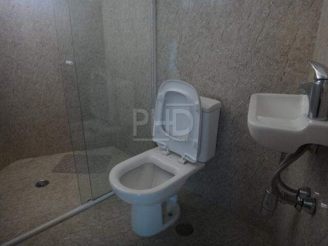 Apartamento à venda com 4 quartos, 187m² - Foto 17