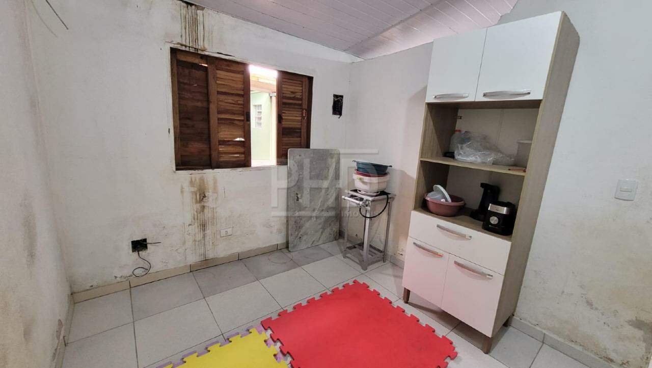 Casa à venda com 2 quartos, 162m² - Foto 8