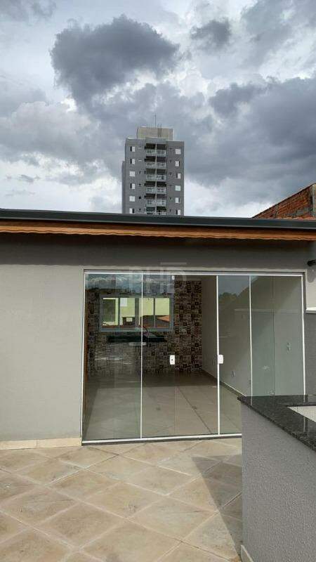 Sobrado à venda com 2 quartos, 243m² - Foto 10