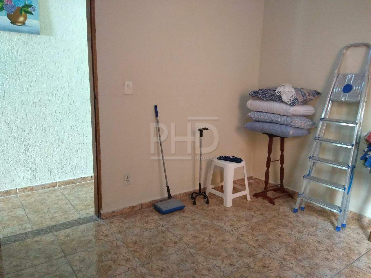 Casa à venda com 3 quartos, 160m² - Foto 10