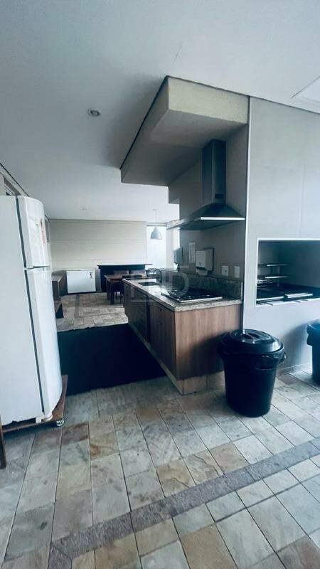 Apartamento à venda com 3 quartos, 190m² - Foto 25