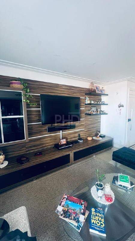 Apartamento à venda com 3 quartos, 190m² - Foto 3