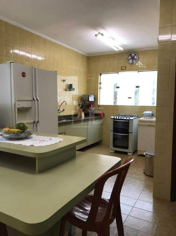 Sobrado à venda com 3 quartos, 245m² - Foto 5