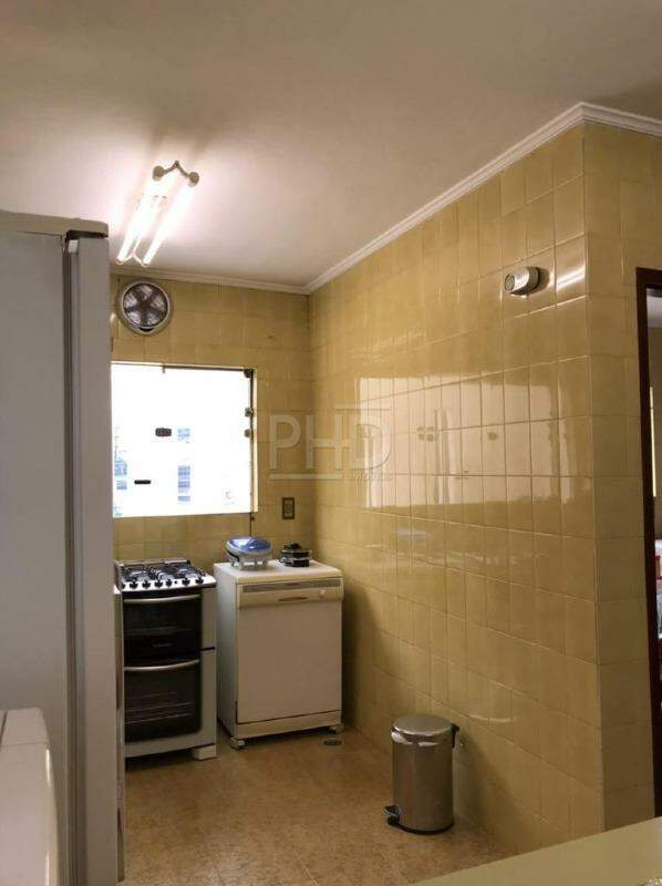 Sobrado à venda com 3 quartos, 245m² - Foto 9