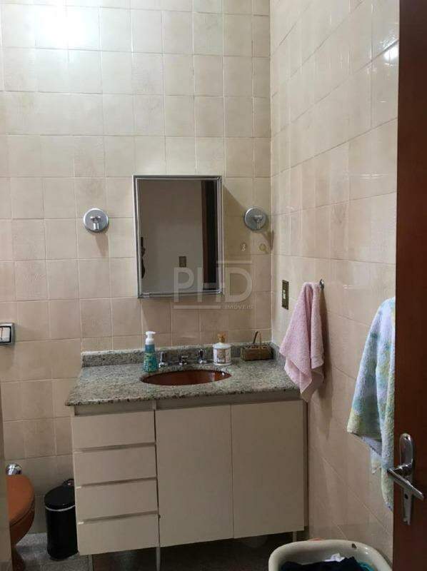 Sobrado à venda com 3 quartos, 245m² - Foto 23