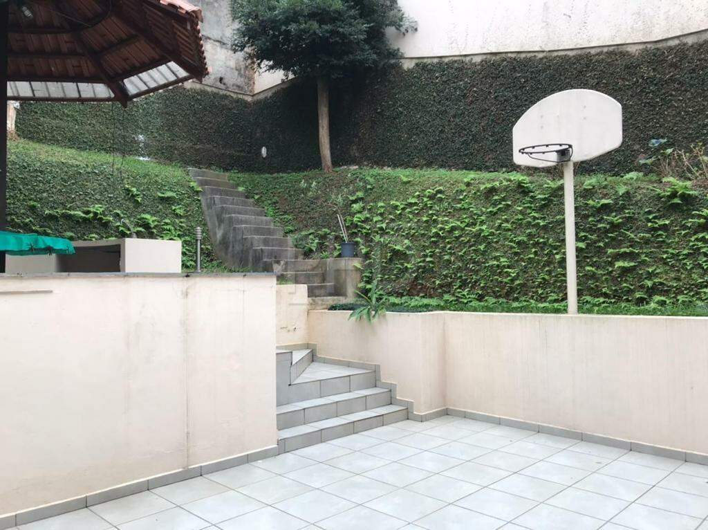 Sobrado à venda com 3 quartos, 245m² - Foto 34