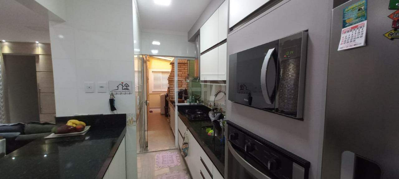 Apartamento à venda com 3 quartos, 83m² - Foto 6