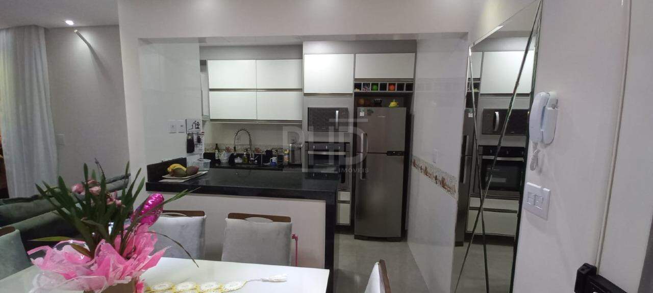 Apartamento à venda com 3 quartos, 83m² - Foto 4