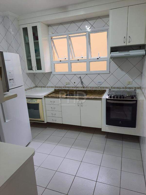 Apartamento à venda com 3 quartos, 108m² - Foto 9