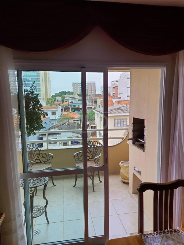 Apartamento à venda com 3 quartos, 108m² - Foto 8