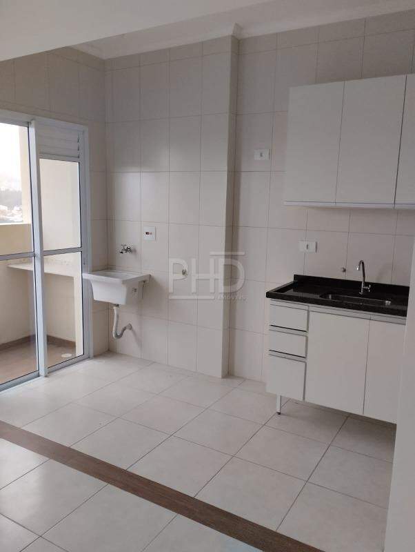 Apartamento para alugar com 2 quartos, 50m² - Foto 4