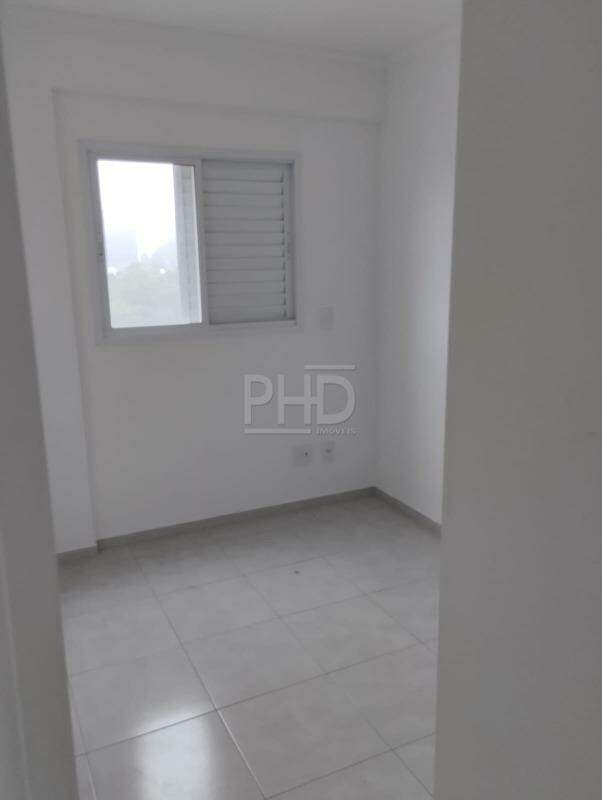 Apartamento para alugar com 2 quartos, 50m² - Foto 11