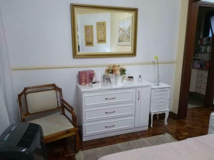 Apartamento à venda com 3 quartos, 207m² - Foto 14